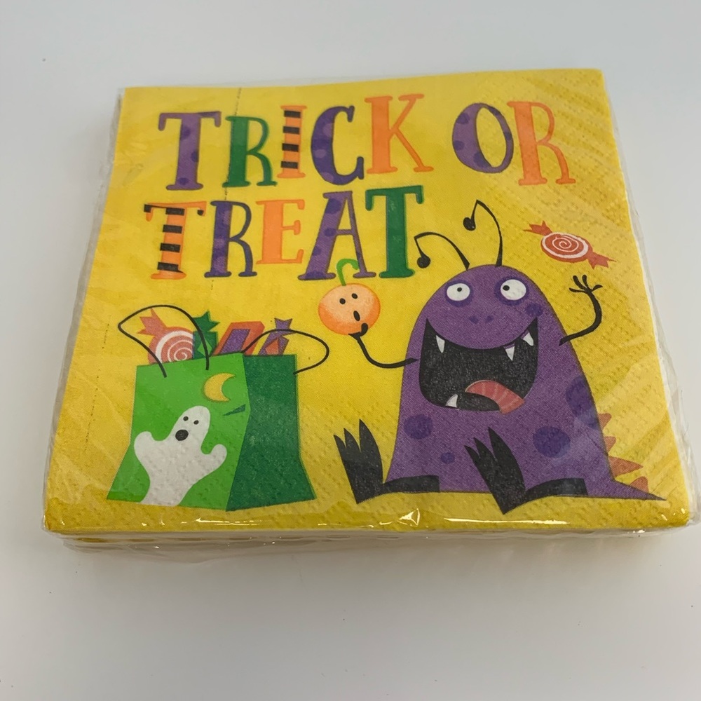 Halloween party napkins.